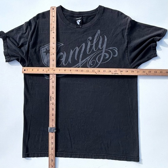 Vintage Y2M Famous Stars And Straps Family T Shirt Travis Barker Size Men’s L - Picture 4 of 5